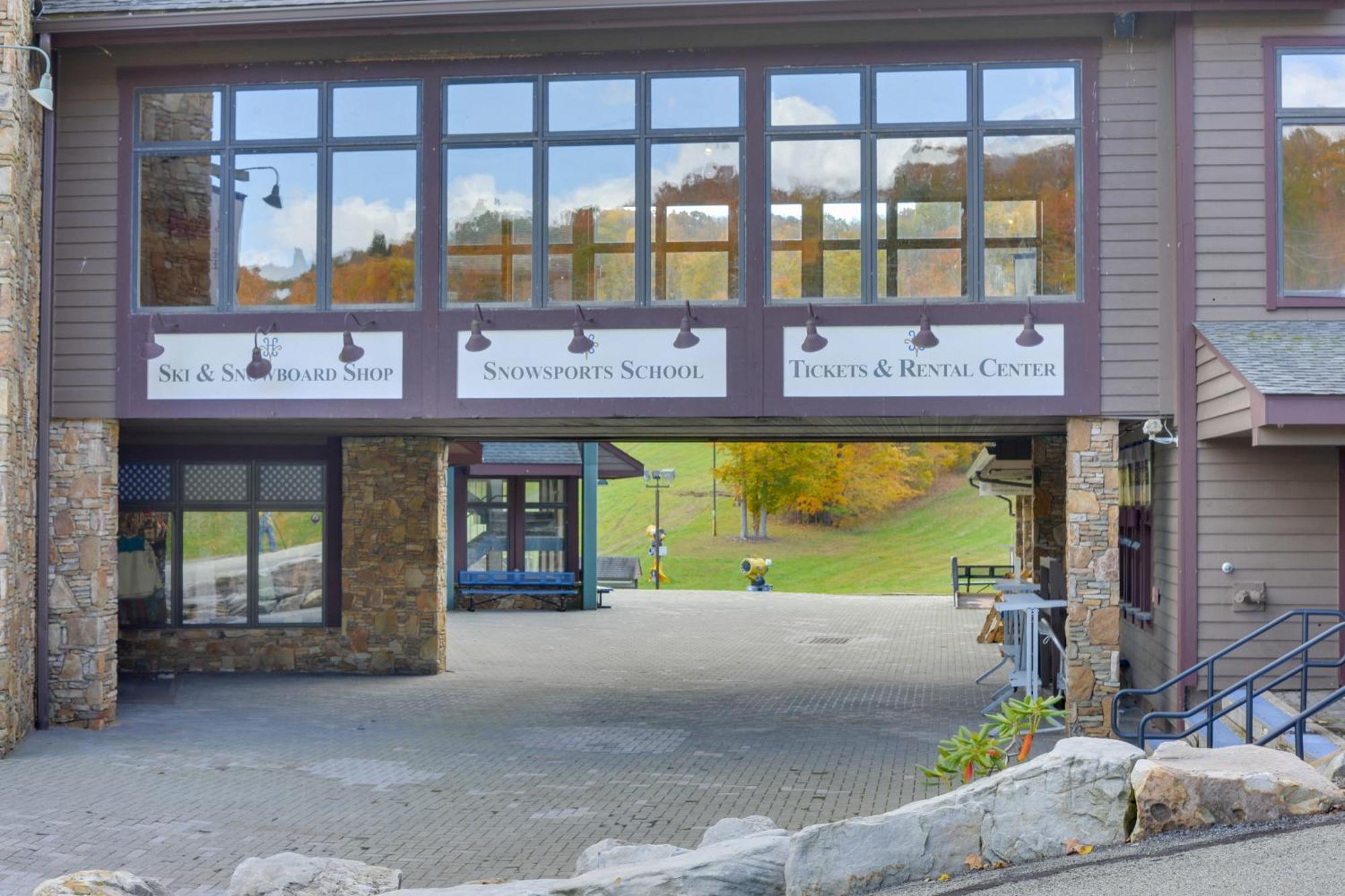 Charming Hidden Valley Resort Home Walk To Slopes Champion Exterior photo